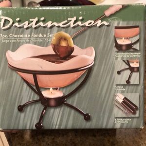 distinction 7pc chocolete fondue set